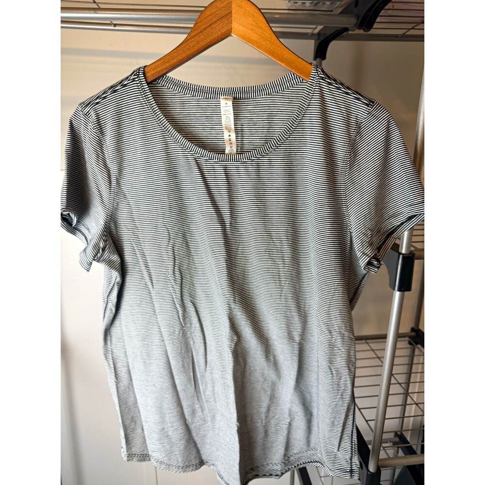 Lululemon Womens 10 Pima Cotton Scoop Neck Tee Black White Stripe Short Sleeve